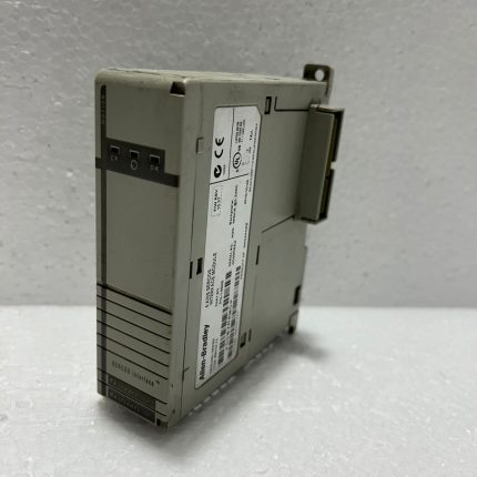 ALLEN BRADLEY 1768-M04SE A